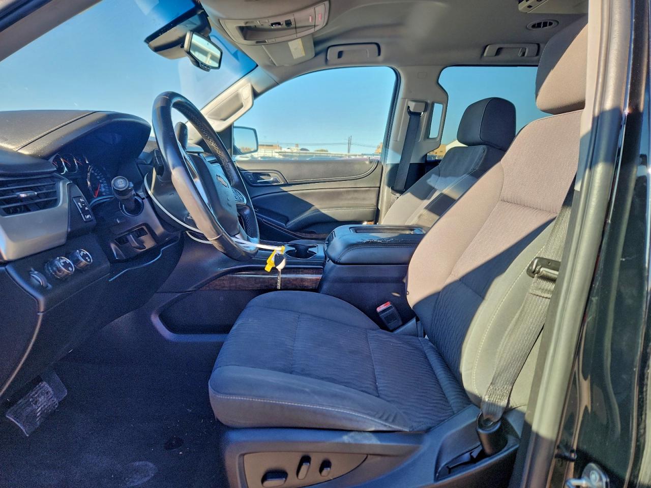 2018 Chevrolet Suburban K1500 Lt VIN: 1GNSKHKC5JR278129 Lot: 95759925