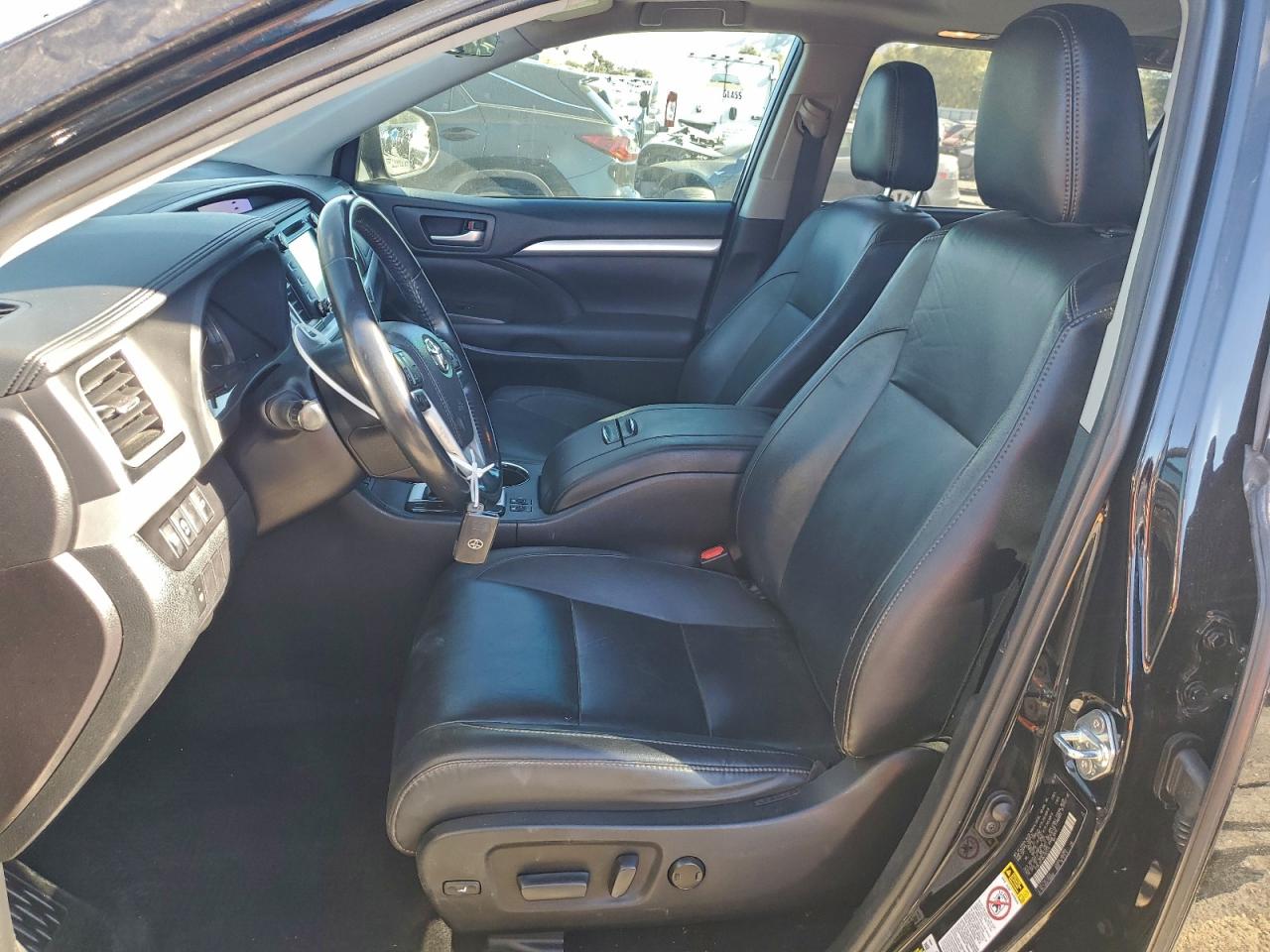 2019 Toyota Highlander Se VIN: 5TDKZRFH9KS565234 Lot: 94976645