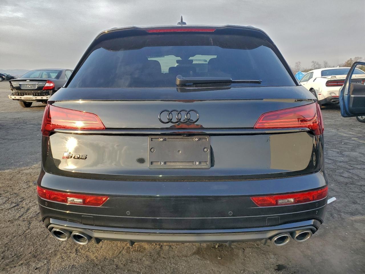 2023 Audi Sq5 Premium Plus VIN: WA1B4AFY3P2018470 Lot: 96246105