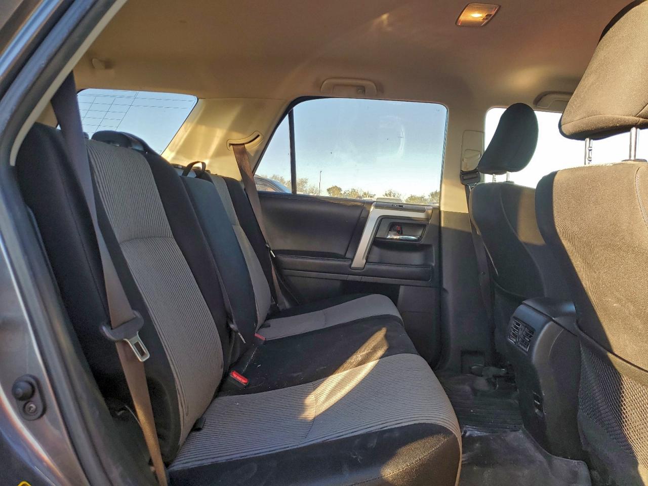 2018 Toyota 4Runner Sr5 VIN: JTEZU5JR7J5169356 Lot: 95762165