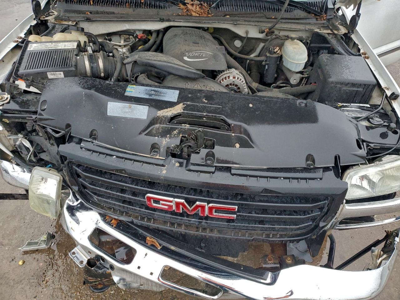 2004 GMC New Sierra C1500 VIN: 1GTEC14T44E150743 Lot: 92822735