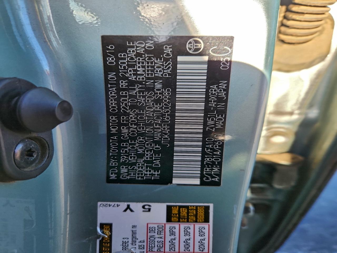 2017 Toyota Prius VIN: JTDKARFU6H3029985 Lot: 94284475