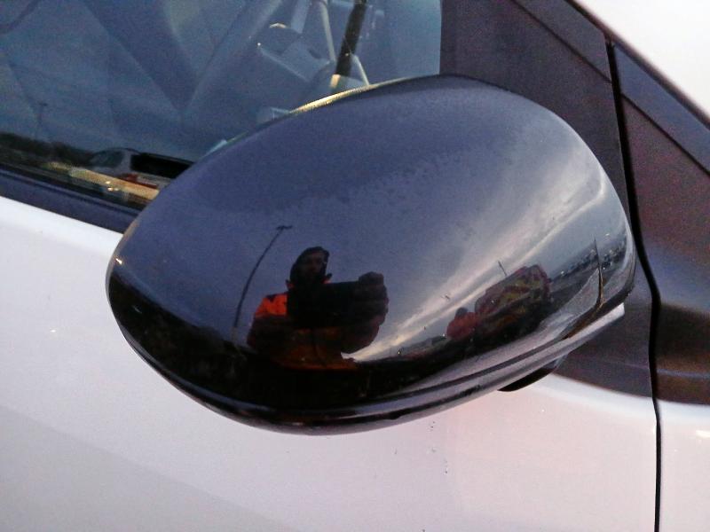 2014 MAZDA 2 VENTURE