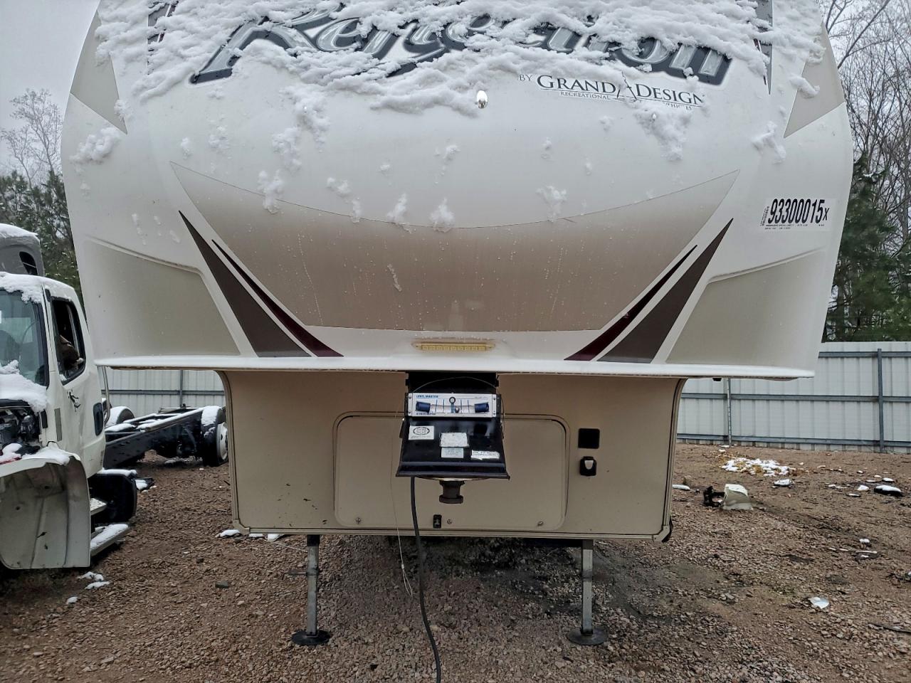 2015 Refl Traveltrai - Rv VIN: 573FR3228F3302183 Lot: 93300015