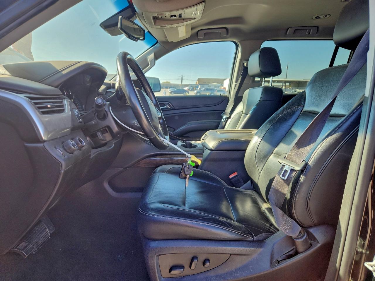 2018 Chevrolet Suburban K1500 Lt VIN: 1GNSKHKC5JR120132 Lot: 95759625