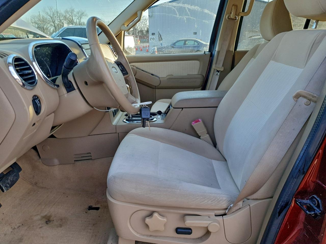 2009 Ford Explorer Xlt VIN: 1FMEU73E89UA31900 Lot: 96453195