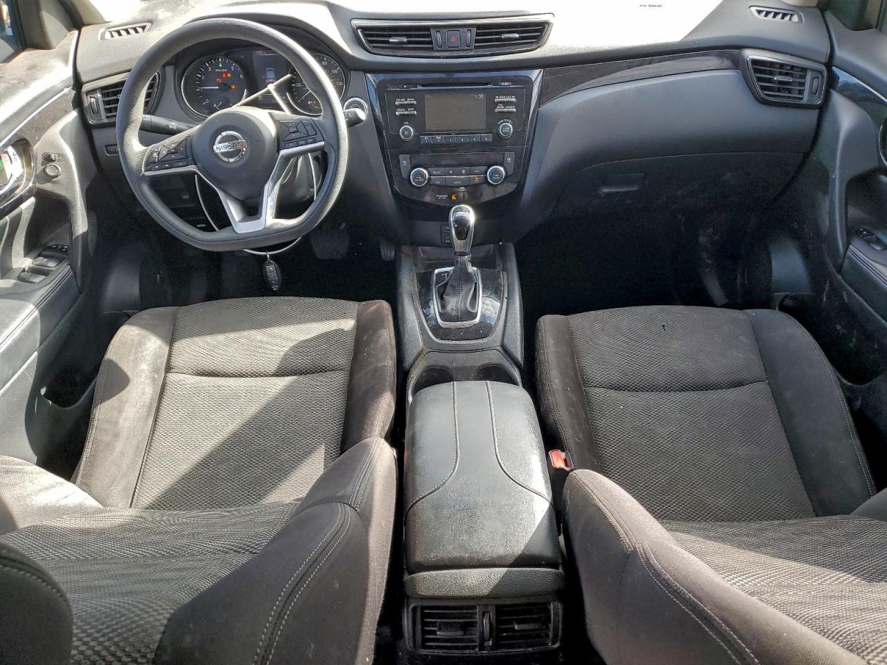 2017 Nissan Rogue Sport S VIN: JN1BJ1CPXHW011278 Lot: 94825245