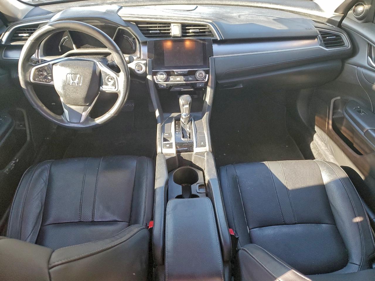 2016 Honda Civic Touring VIN: 19XFC1F98GE025856 Lot: 97407905