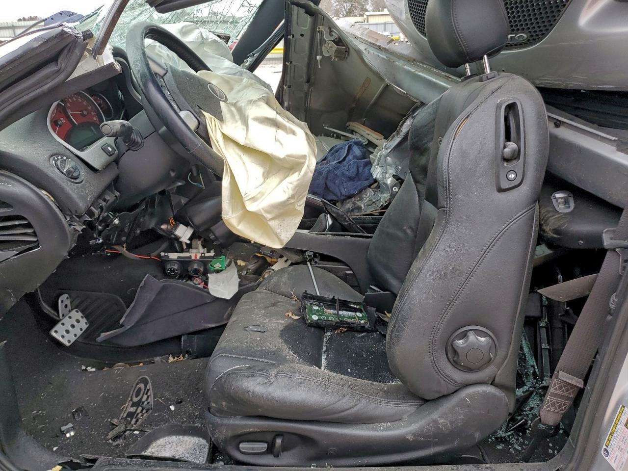 2004 Pontiac Gto VIN: 6G2VX12G34L236915 Lot: 94901055