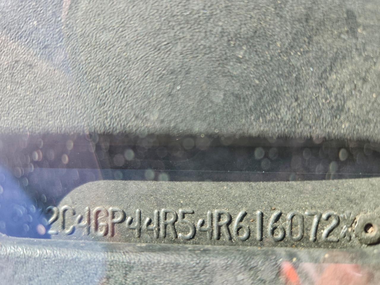 2004 Chrysler Town & Country Lx VIN: 2C4GP44R54R616072 Lot: 95545495