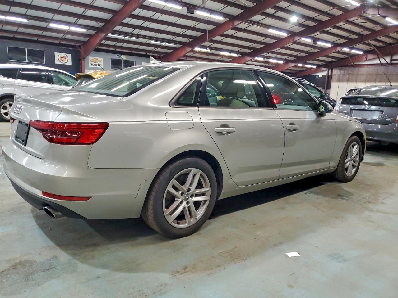 Фото: WAUGNAF43HN038270