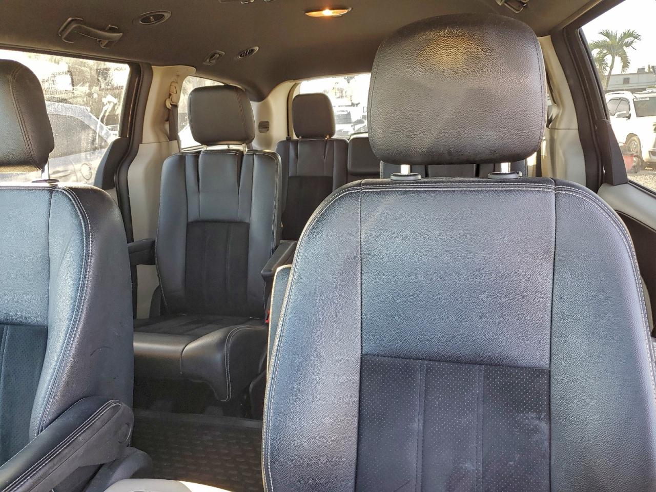 2018 Dodge Grand Caravan Sxt VIN: 2C4RDGCG6JR266966 Lot: 96196105