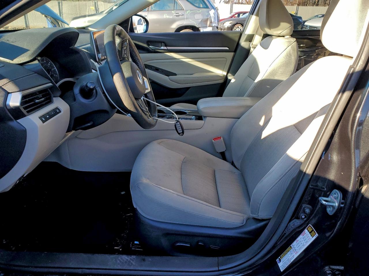 2020 Nissan Altima Sv VIN: 1N4BL4DV9LN323392 Lot: 94108895