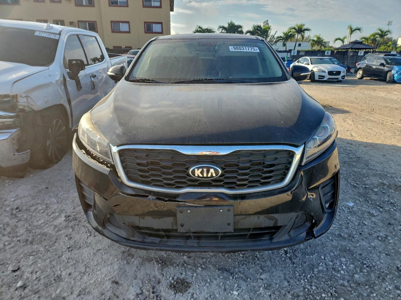 2019 Kia Sorento L VIN: 5XYPG4A34KG475903 Lot: 98031775