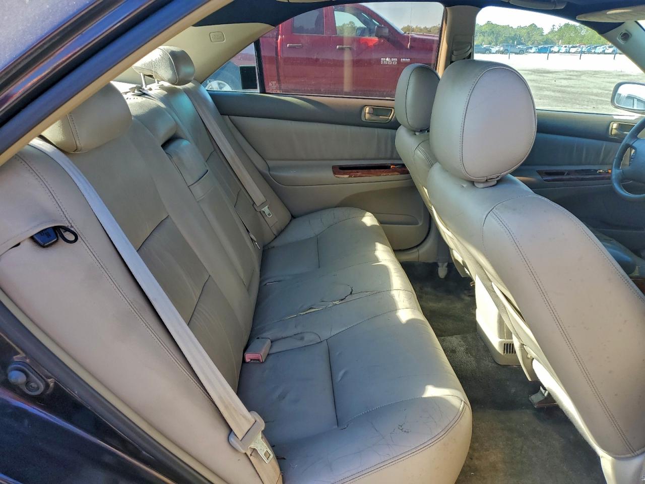 2002 Toyota Camry Le VIN: JTDBF30K720044946 Lot: 96749145