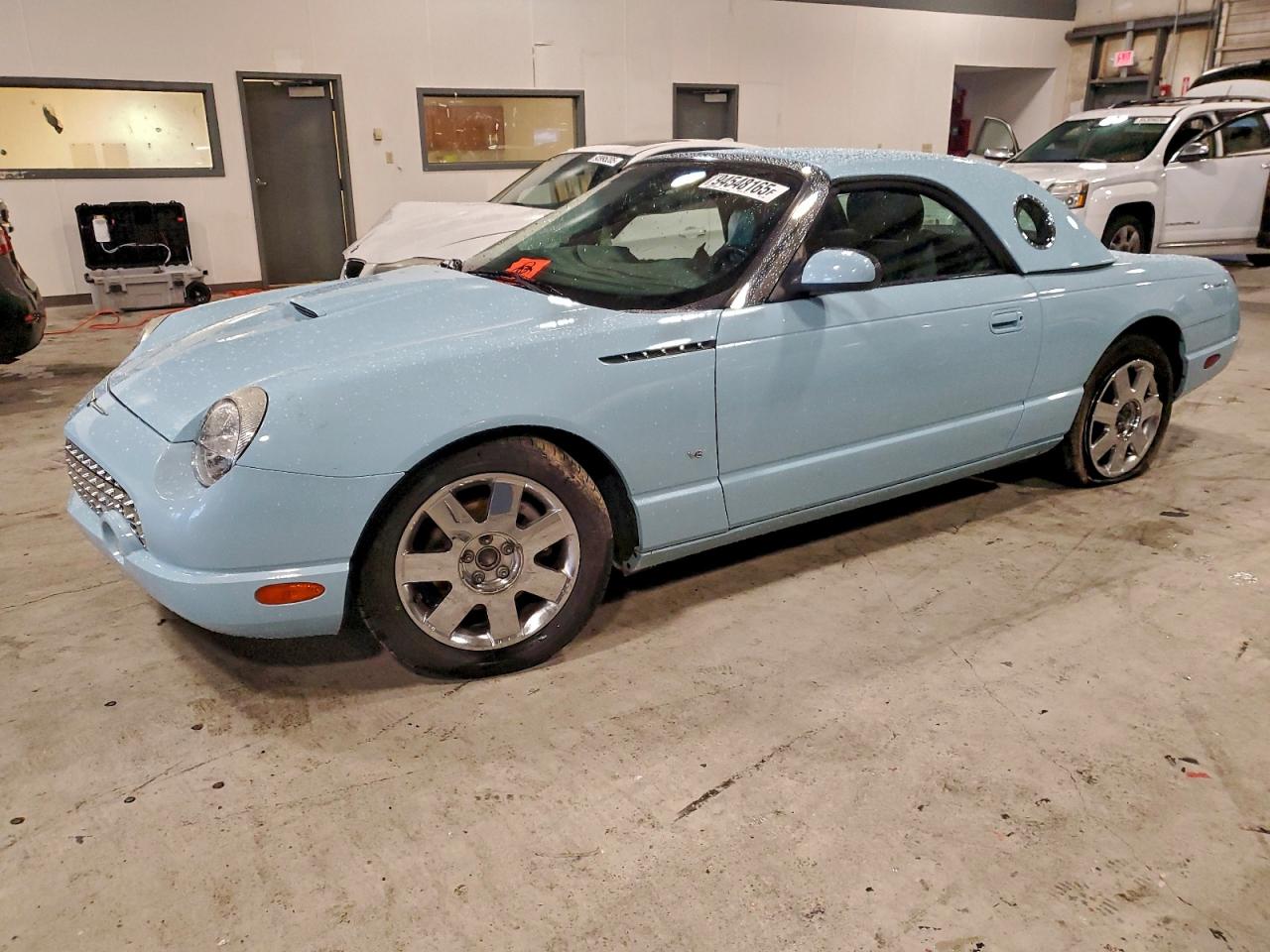 2003 Ford Thunderbird