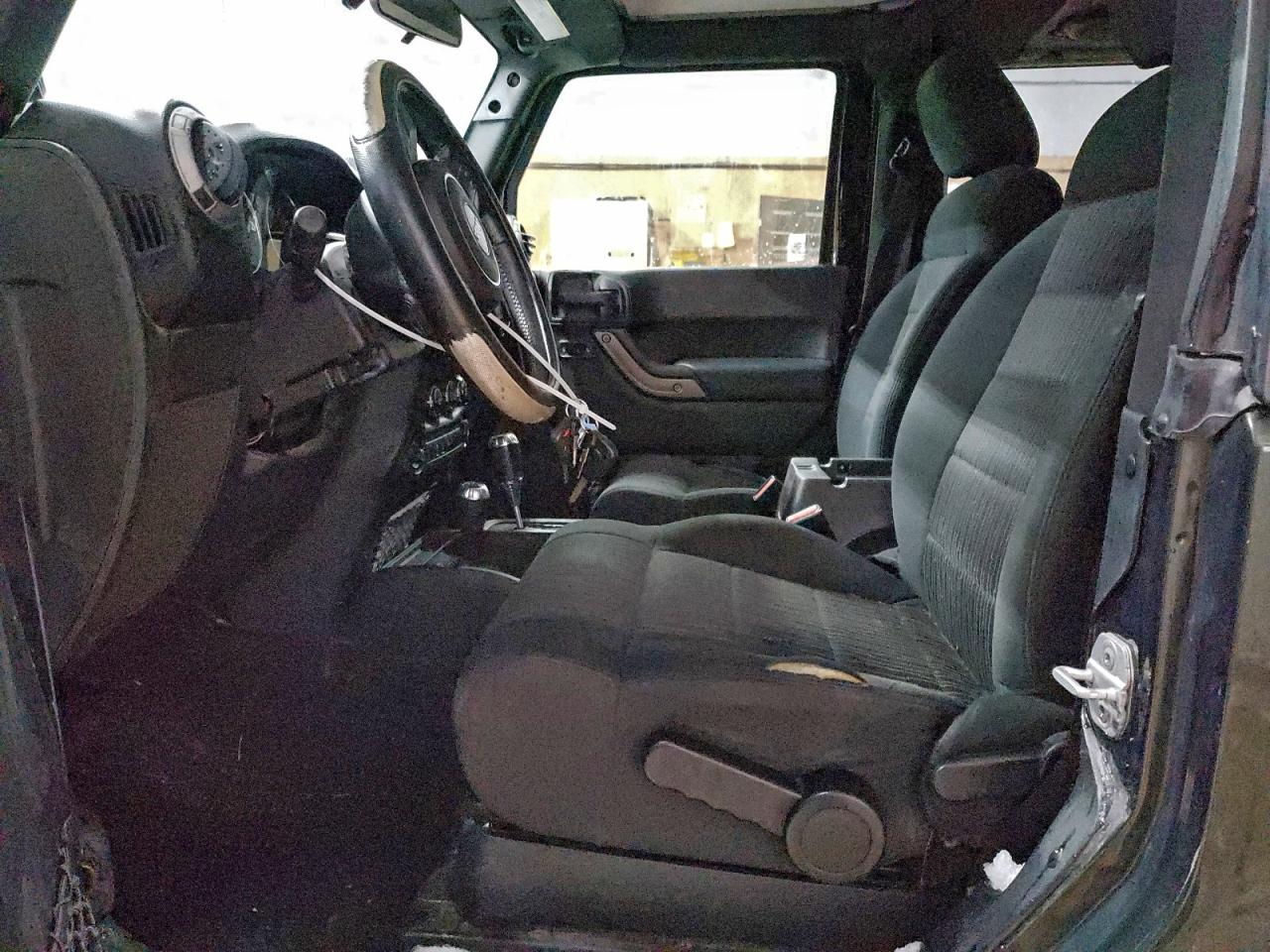 2011 Jeep Wrangler Sport VIN: 1J4AA2D17BL639455 Lot: 94632355