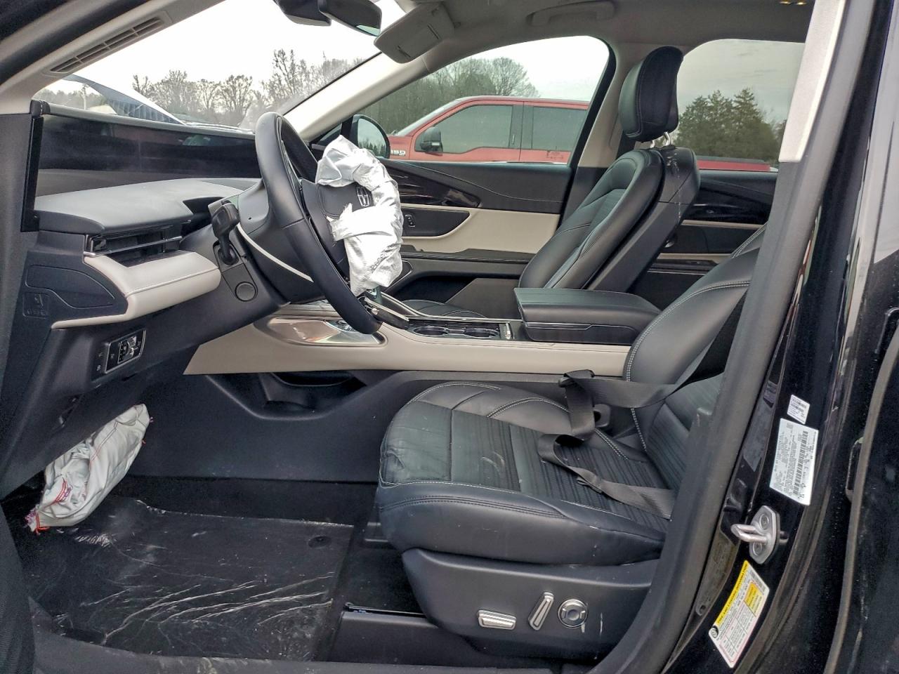 2025 Lincoln Nautilus Reserve VIN: 5LMPJ8K48SJ930034 Lot: 94760885