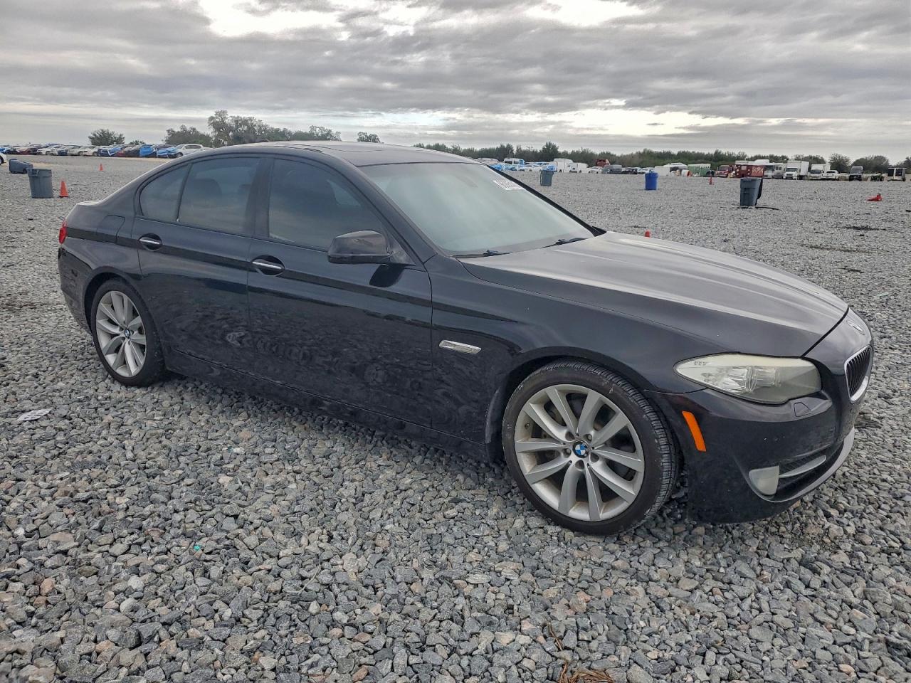 Фото: WBAFR7C56BC804155