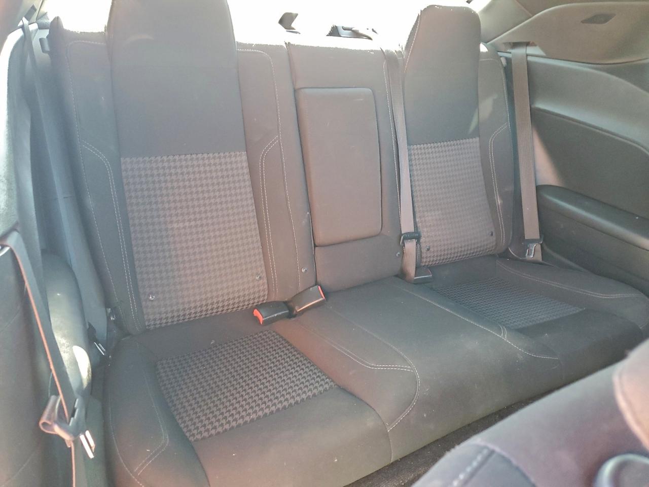 2018 Dodge Challenger Sxt VIN: 2C3CDZAG6JH321737 Lot: 95926425