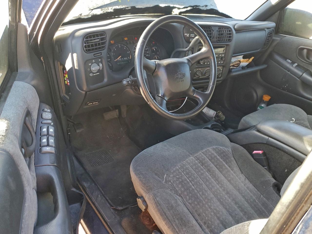 2002 Chevrolet Blazer VIN: 1GNDT13W72K188707 Lot: 96781055