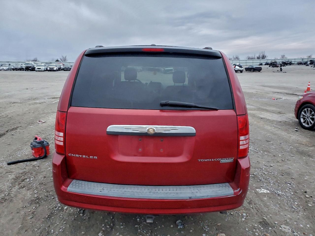 2009 Chrysler Town & Country Touring VIN: 2A8HR54199R552181 Lot: 94921505