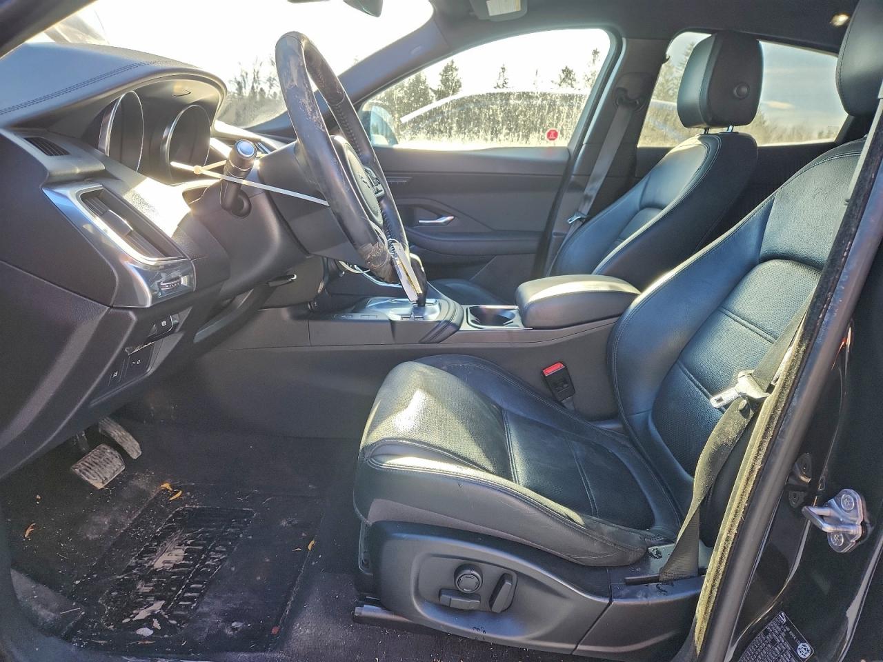 2018 Jaguar E-Pace Se VIN: SADFP2FX4J1Z11177 Lot: 92226335