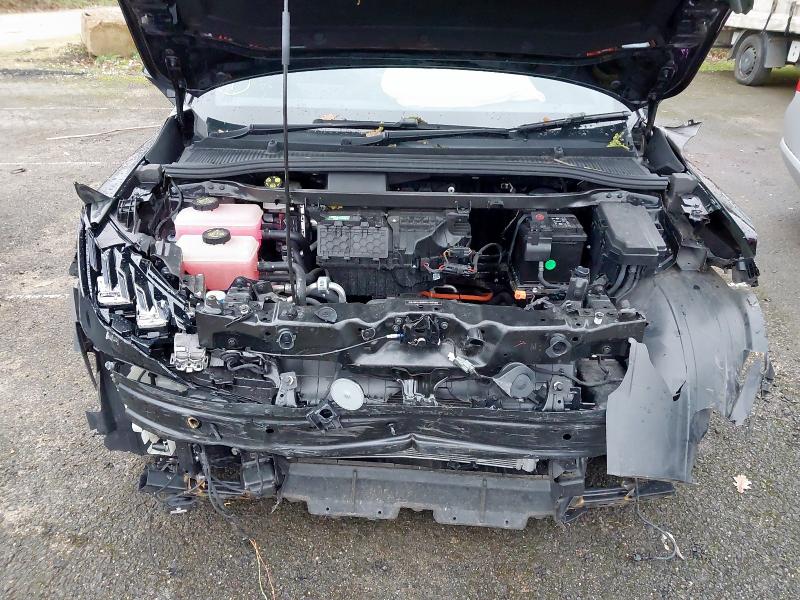 2024 MG MOTOR UK MG4 150KW TROPHY EV LONG RANGE 64KWH 5DR AUTO