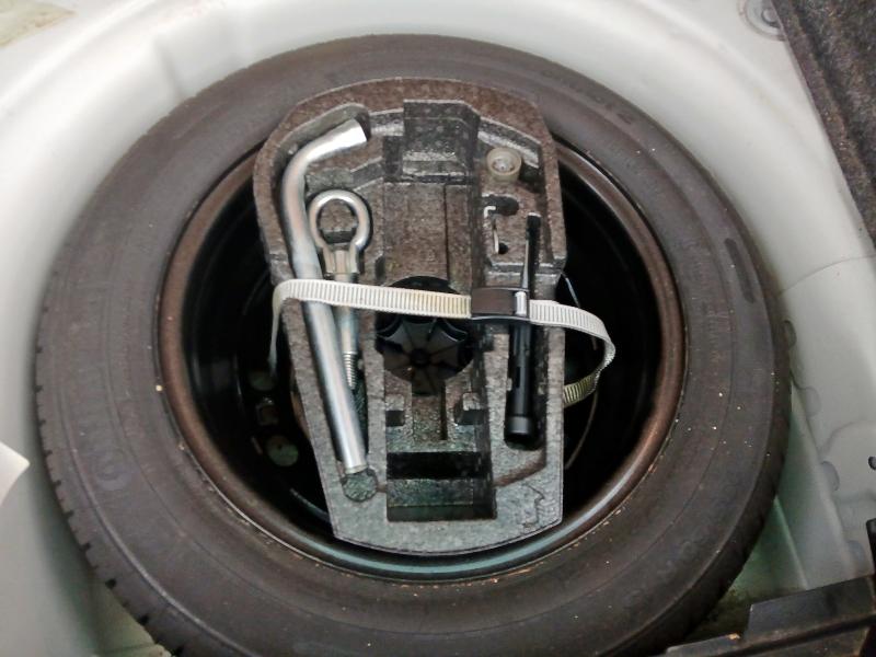 2012 VOLKSWAGEN POLO 1.4 MATCH 5DR