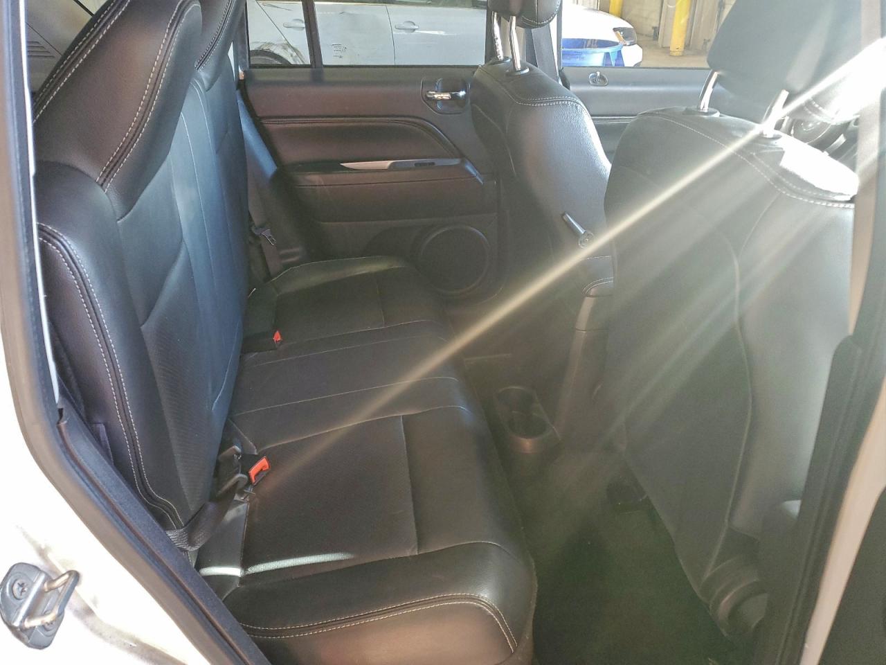 2017 Jeep Compass Latitude VIN: 1C4NJDEB5HD112351 Lot: 97532285