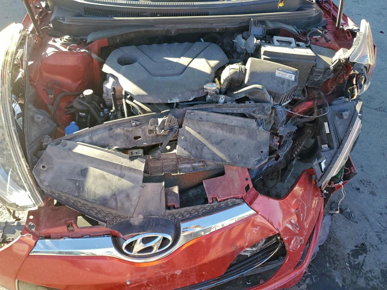 2017 Hyundai Veloster VIN: KMHTC6AD4HU322181 Lot: 95579535