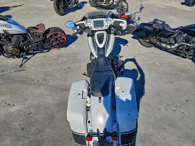 2024 INDIAN MOTORCYCLE CO. CHIEFTAIN DARK HORSE  