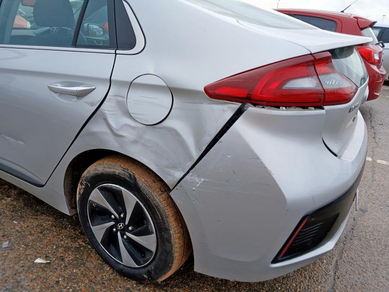 2019 HYUNDAI IONIQ 1.6 GDI HYBRID PREMIUM 5DR DCT