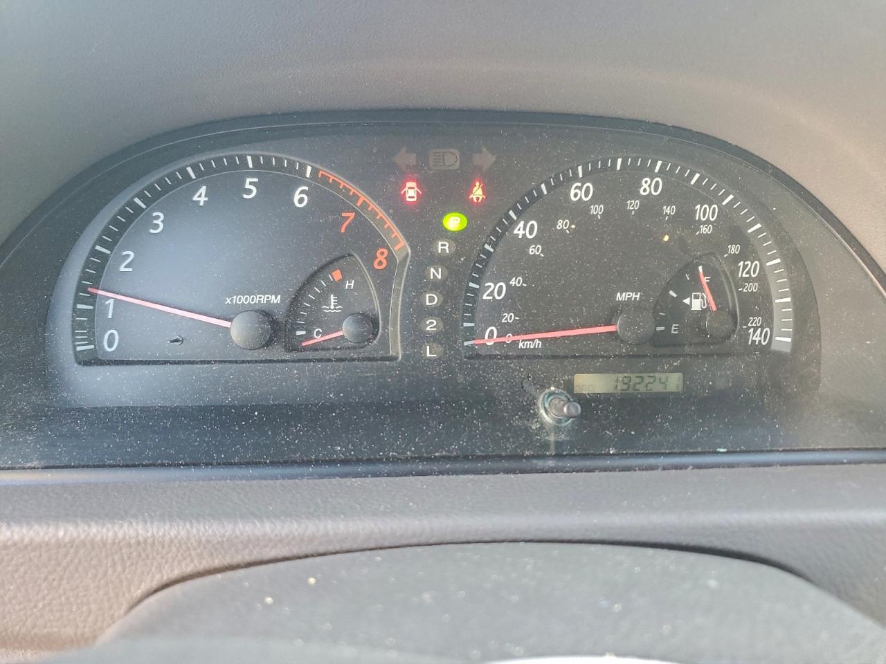 2003 Toyota Camry Le VIN: 4T1BE32K03U721664 Lot: 96303675