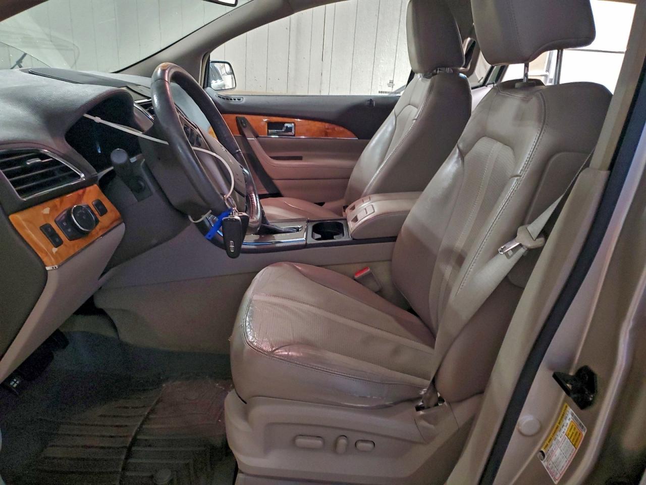 2011 Lincoln Mkx VIN: 2LMDJ6JKXBBJ22593 Lot: 96325975