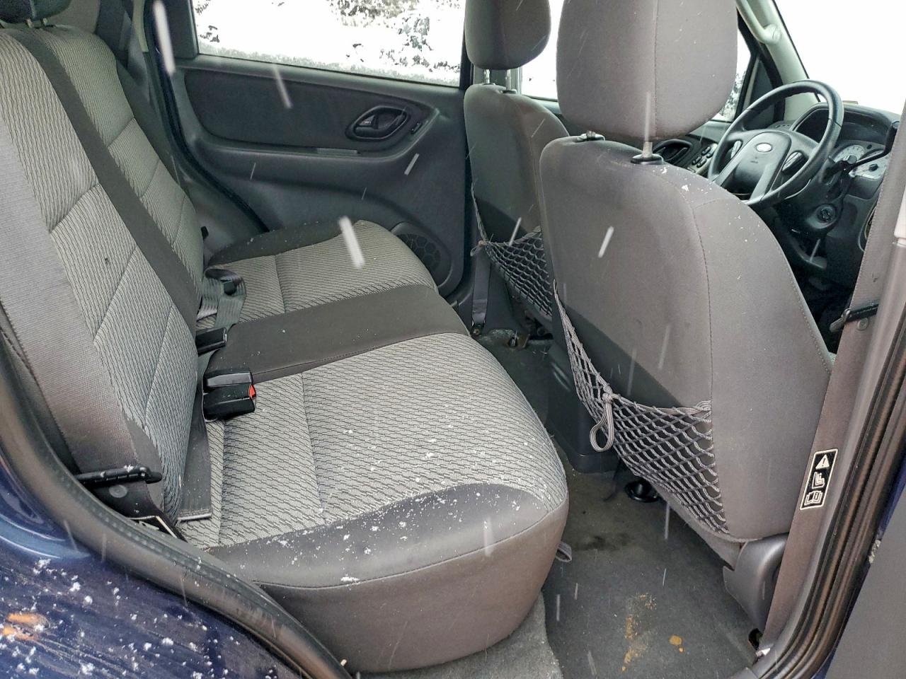 2004 Ford Escape Xlt VIN: 1FMYU93144DA03235 Lot: 95221915