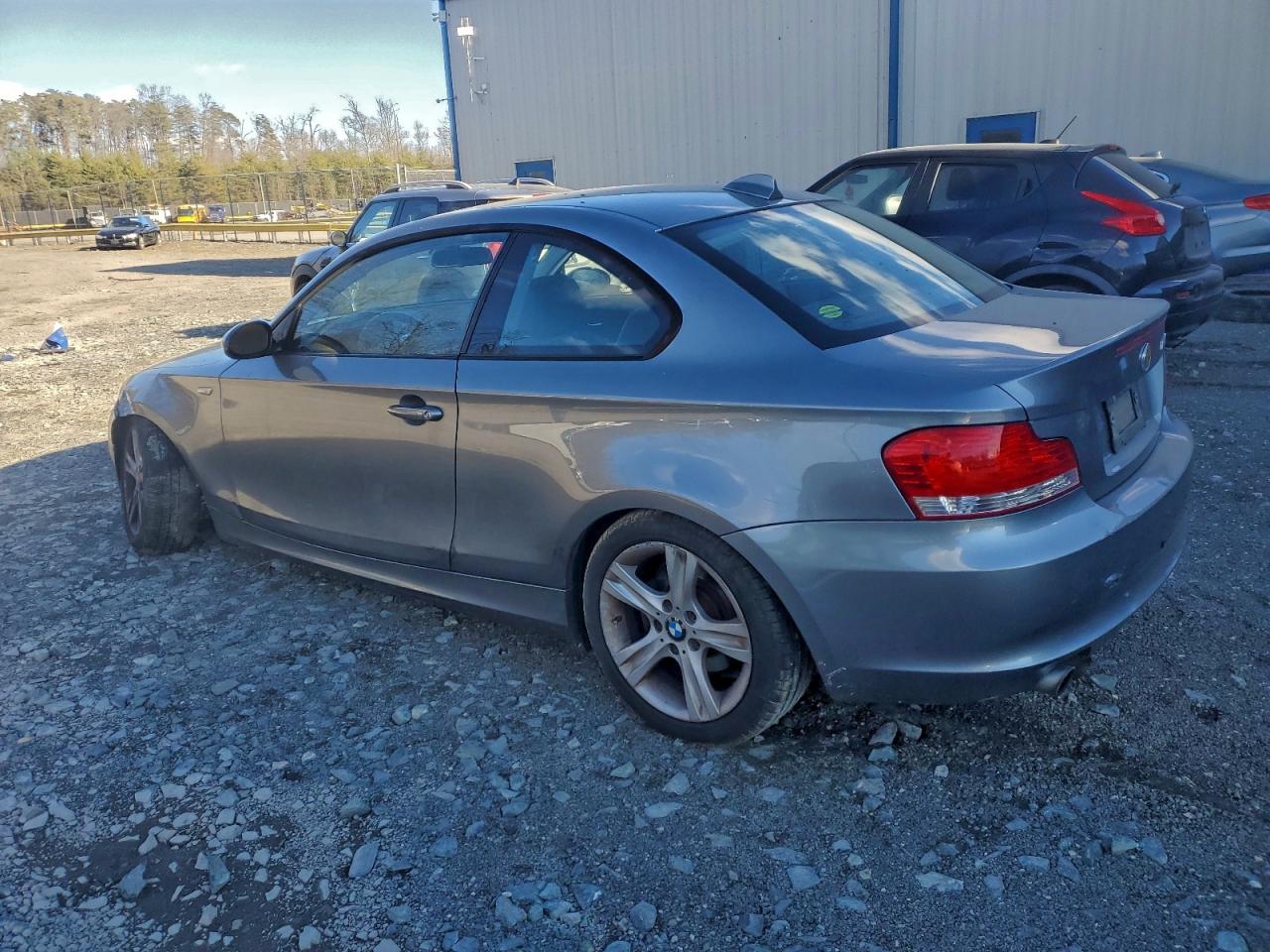 Фото: WBAUP73539VK76053