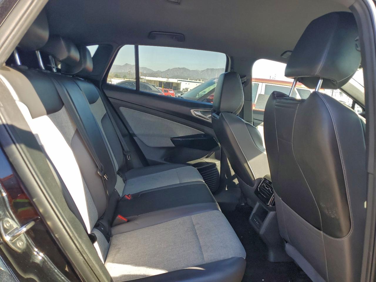 2023 Volkswagen Id.4 Pro VIN: 1V2CMPE81PC050650 Lot: 94352195