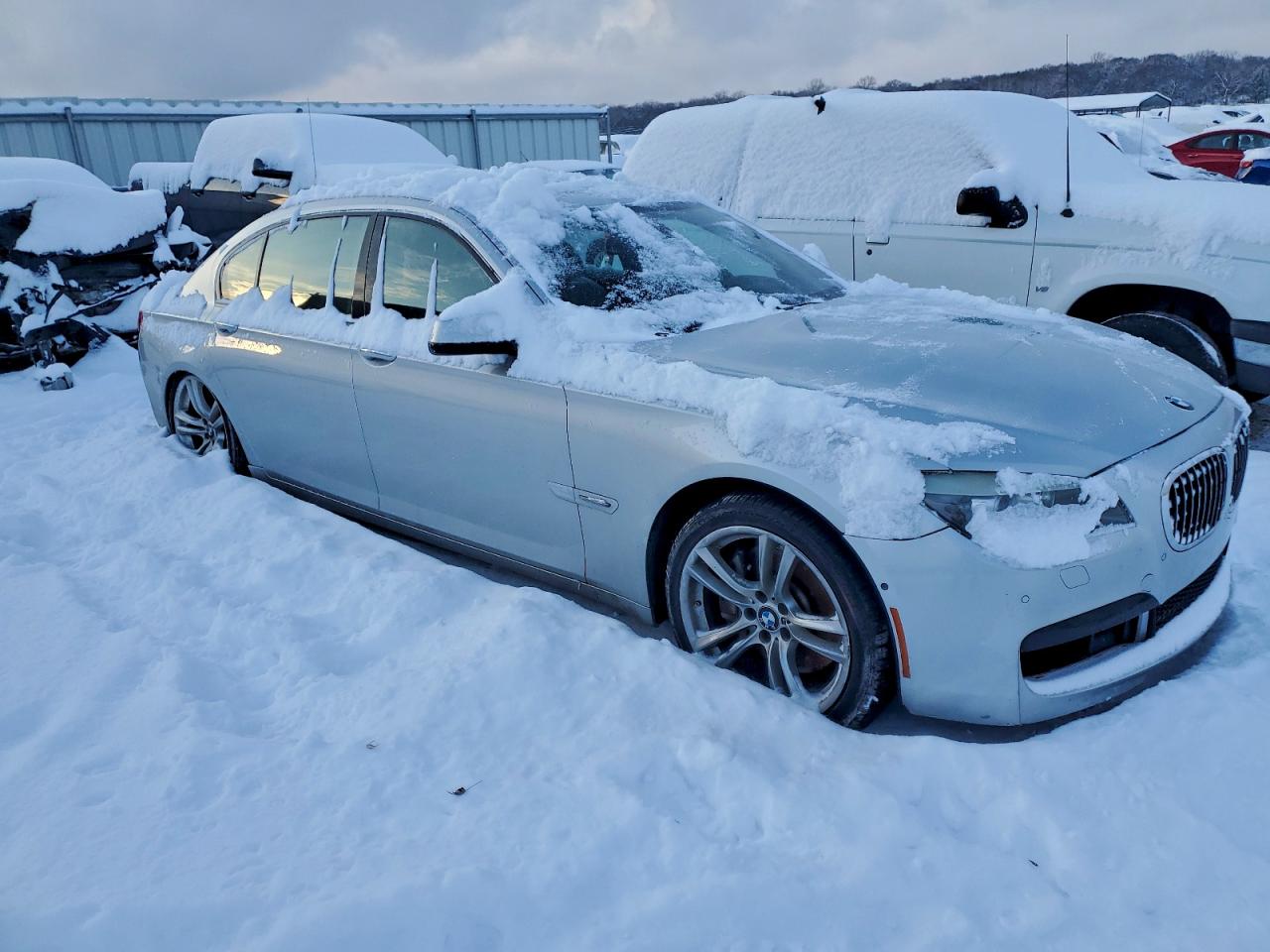 Фото: WBAKB8C58CC852427