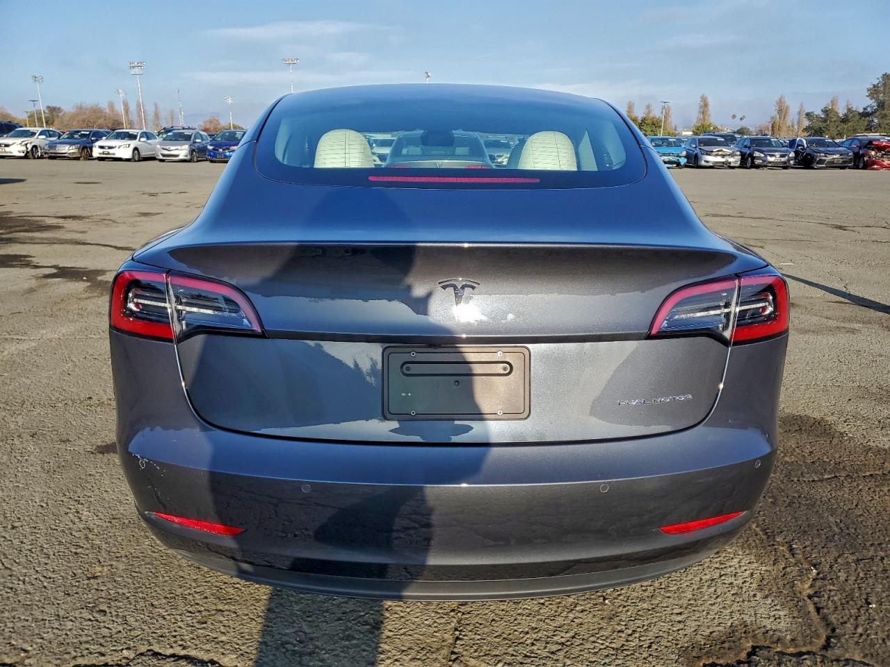 2022 Tesla Model 3 VIN: 5YJ3E1EB7NF337143 Lot: 95184295