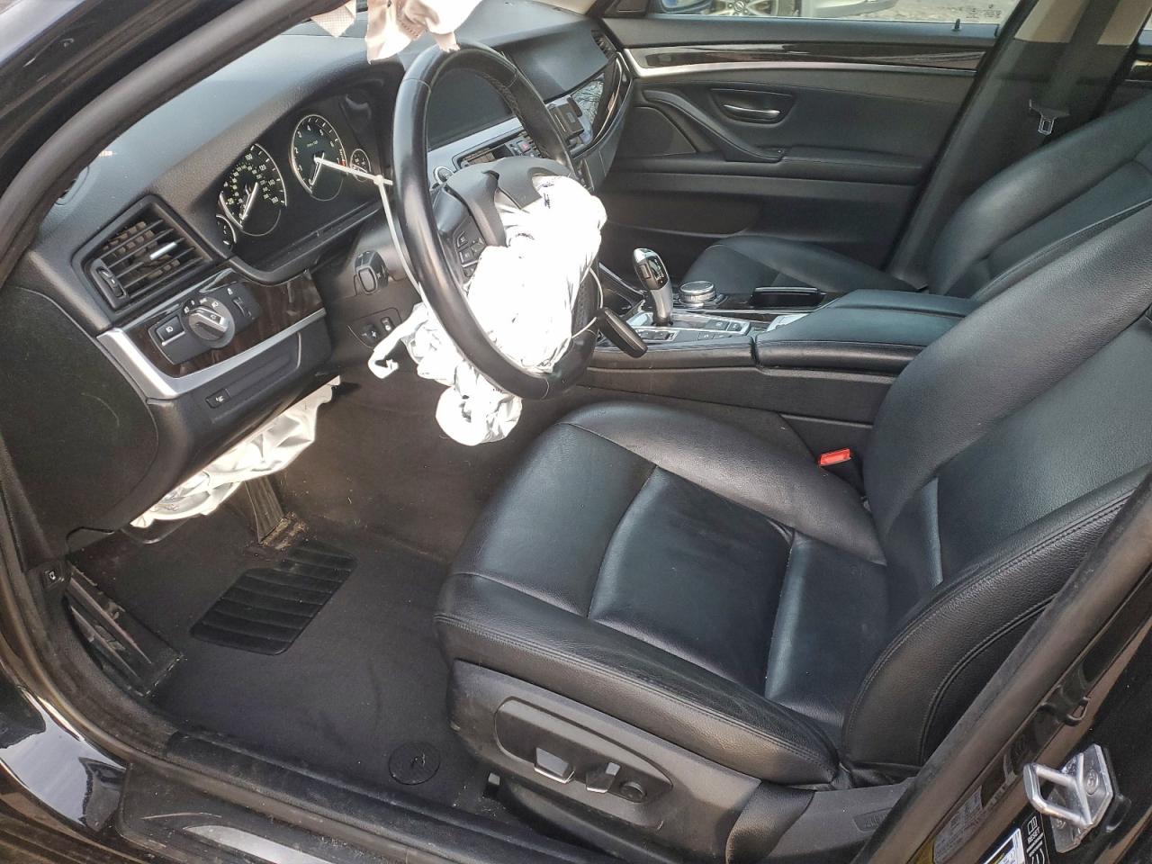 Фото: WBA5A7C51FD623046