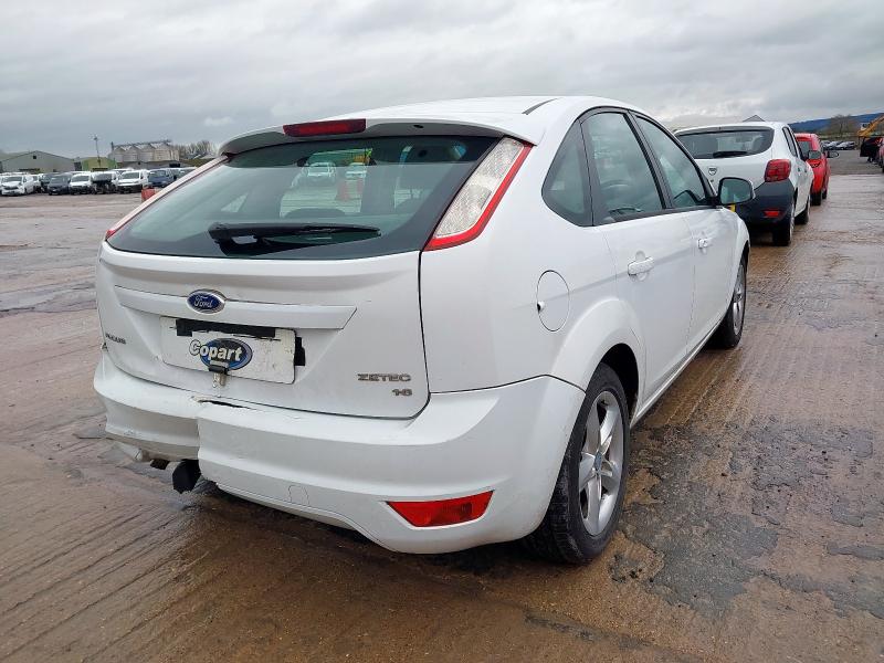 2010 FORD FOCUS 1.6 ZETEC 5DR
