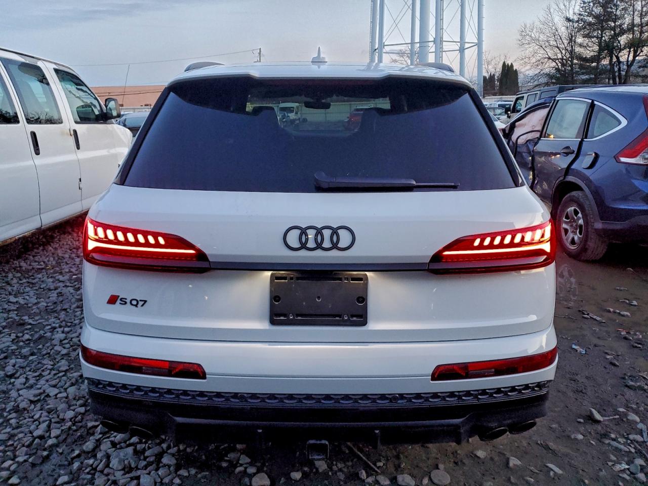 2025 Audi Sq7 Premium Plus VIN: WA1AWBF73SD021255 Lot: 95136835