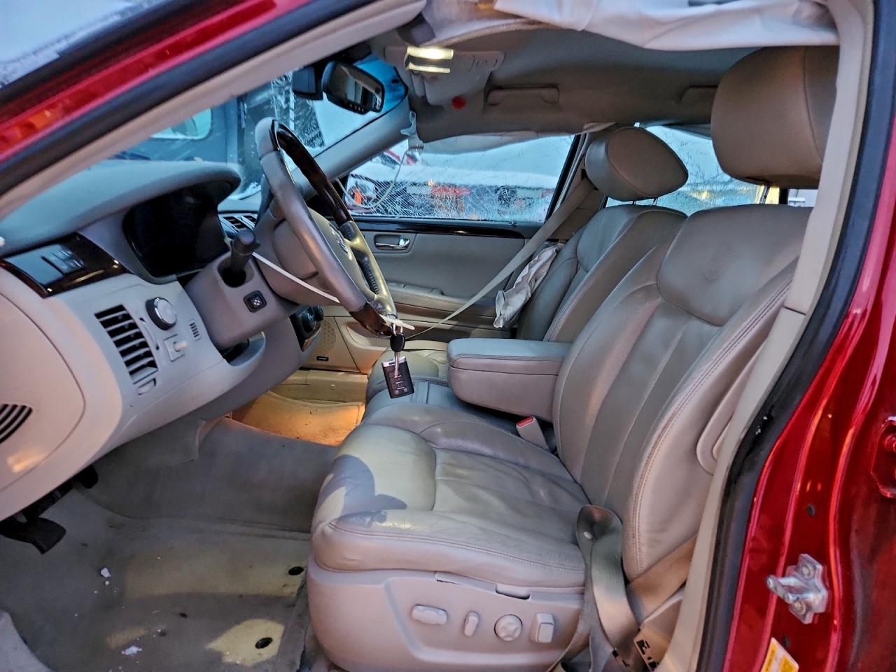 2008 Cadillac Dts VIN: 1G6KD57YX8U179273 Lot: 94152405