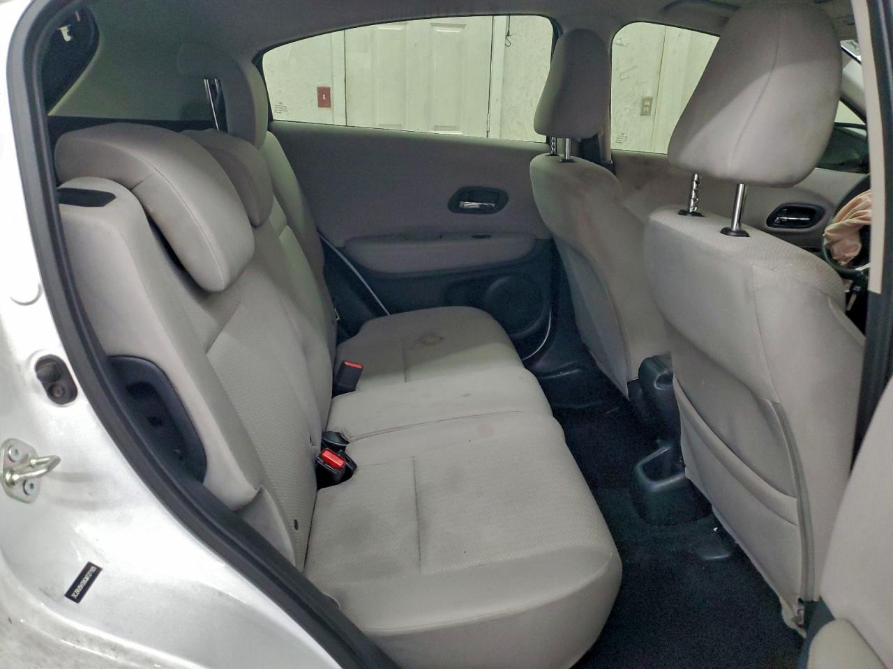 2016 Honda Hr-V Lx VIN: 3CZRU5H38GM727105 Lot: 95244955