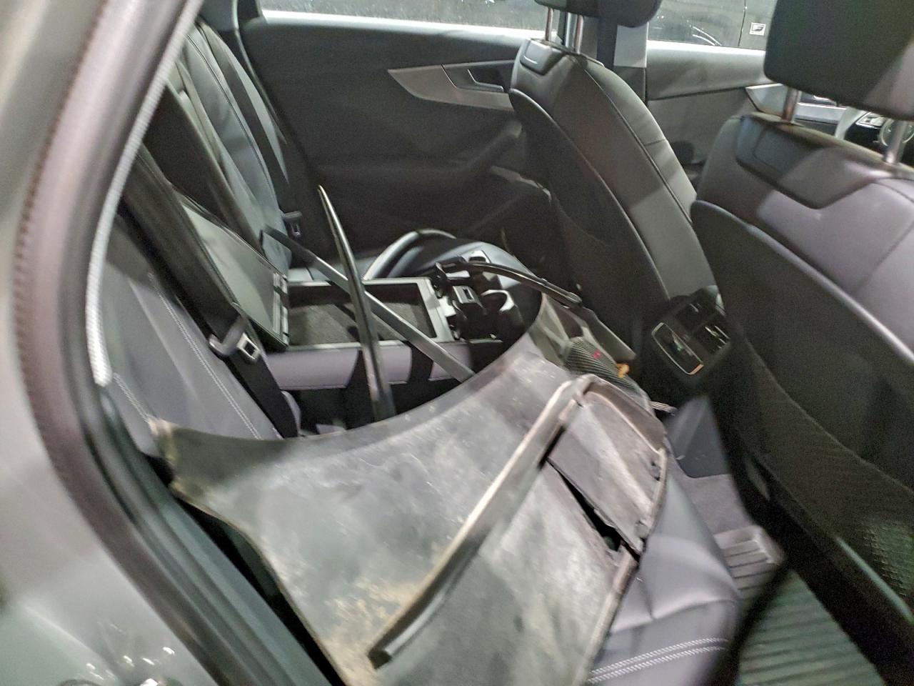 2020 Audi A4 Premium Plus VIN: WAUENAF40LA051288 Lot: 95254005