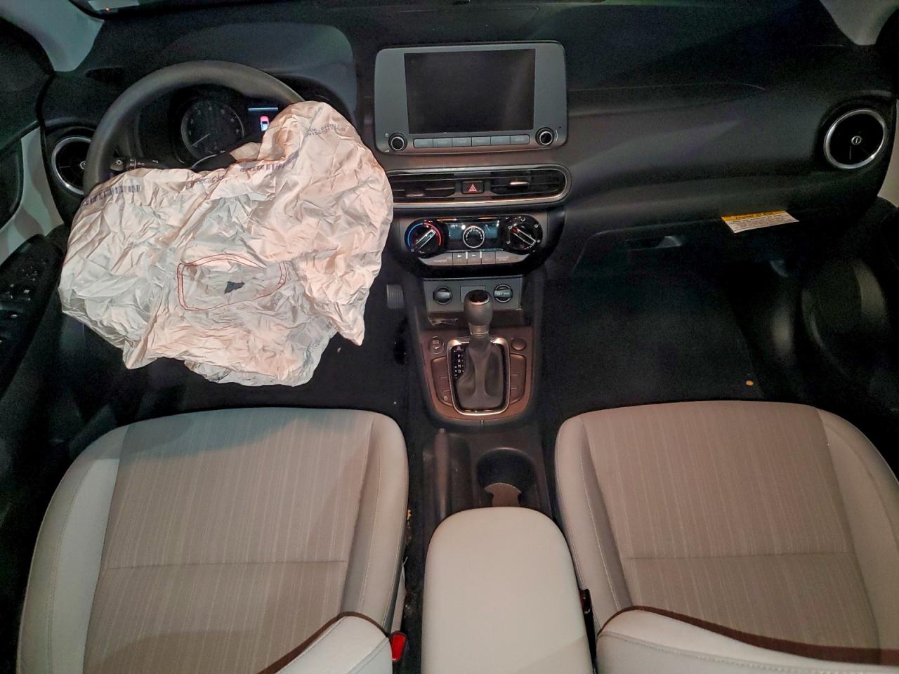 2022 Hyundai Kona Sel VIN: 879421 Lot: 96847625