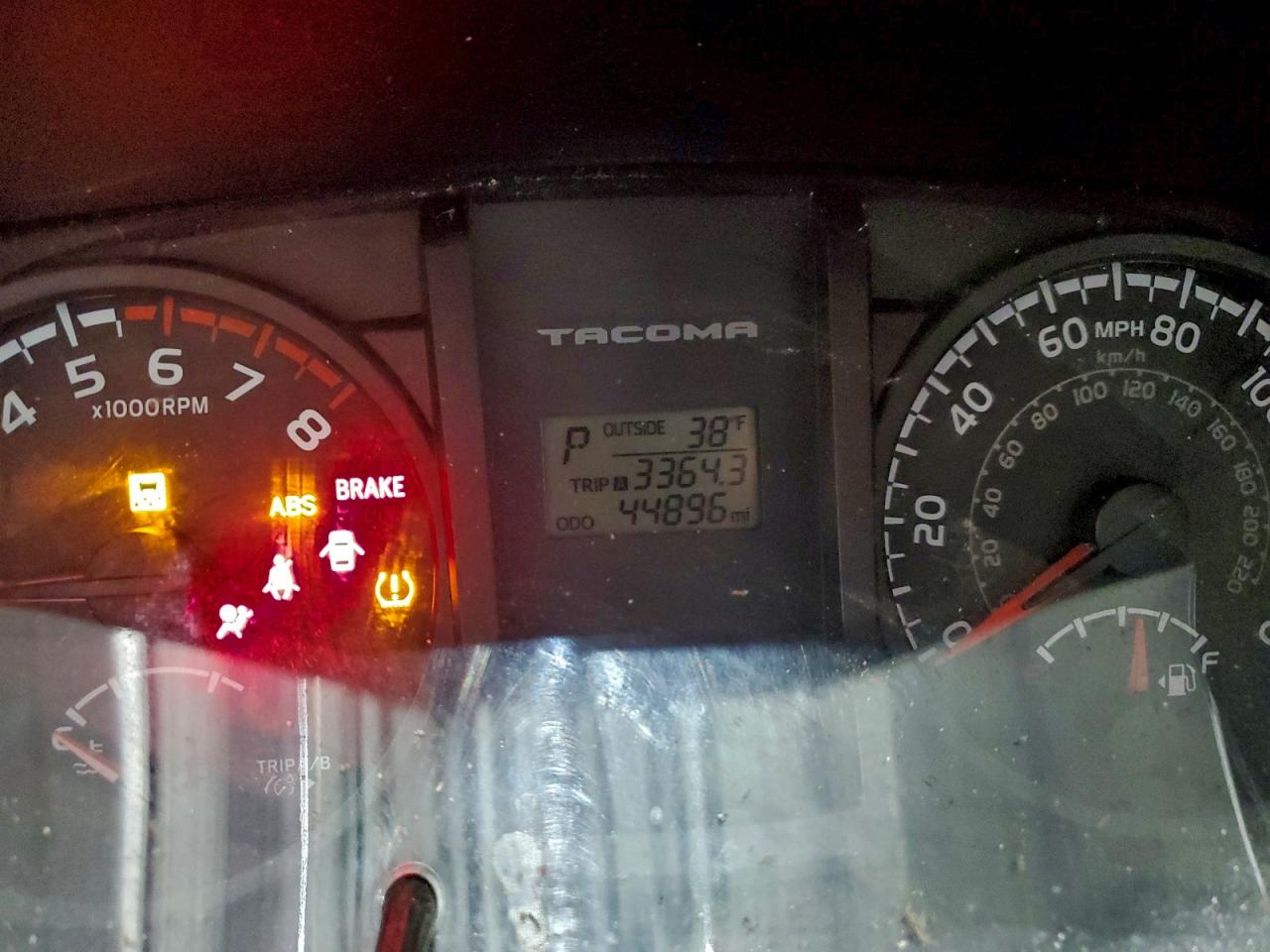 2016 Toyota Tacoma Access Cab VIN: 5TFSX5EN4GX045773 Lot: 94675385