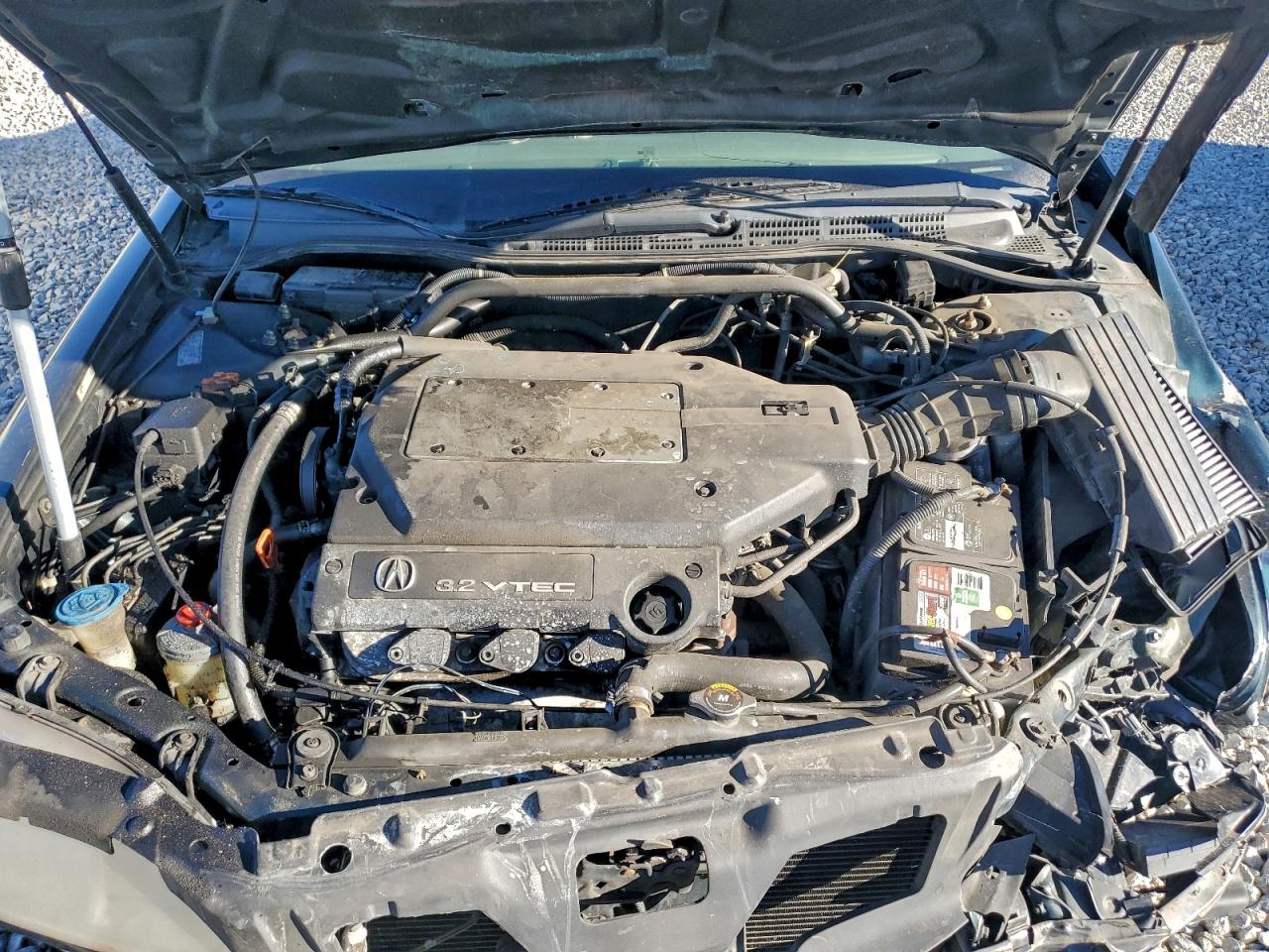 2000 Acura 3.2Tl VIN: 19UUA5662YA060988 Lot: 95005805