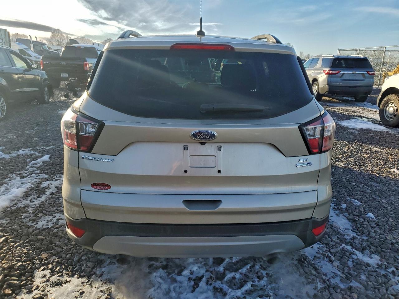 2018 Ford Escape Se VIN: 1FMCU9GD0JUA25887 Lot: 95492735